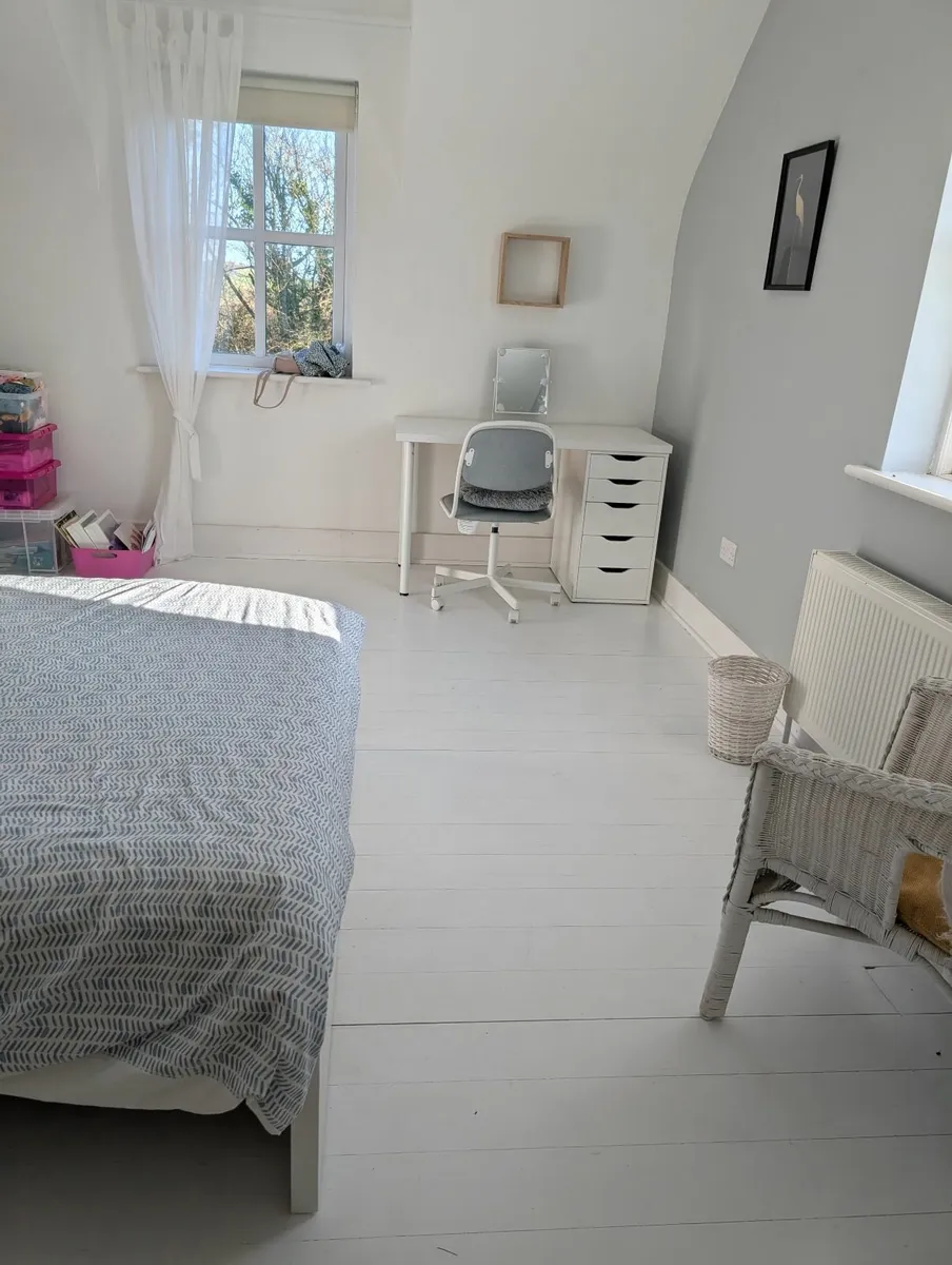 Bed, wardrobe, desk - Image 4