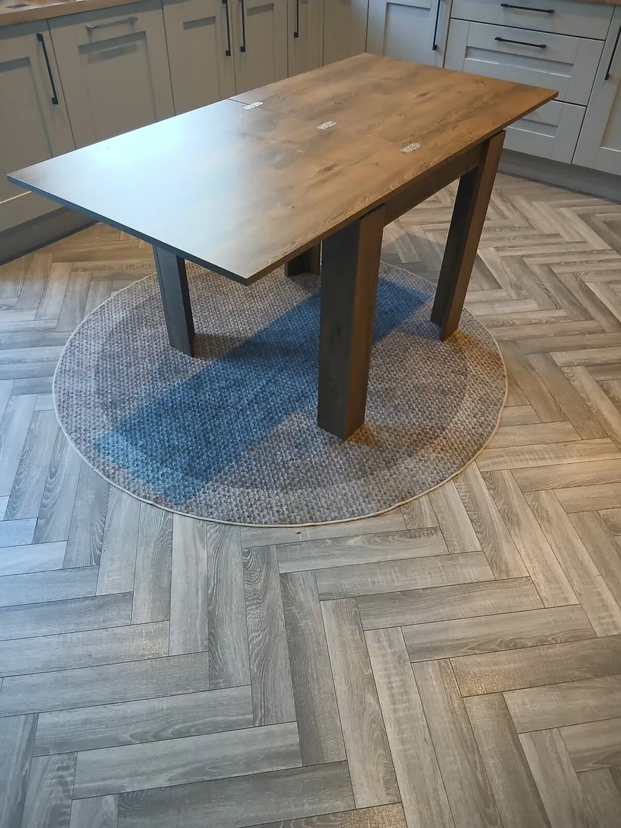 Extendable dining table - Image 4