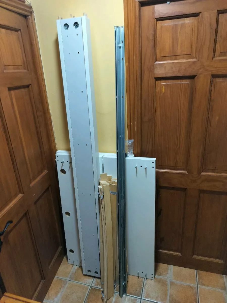 Single bed frame Malm - Image 3