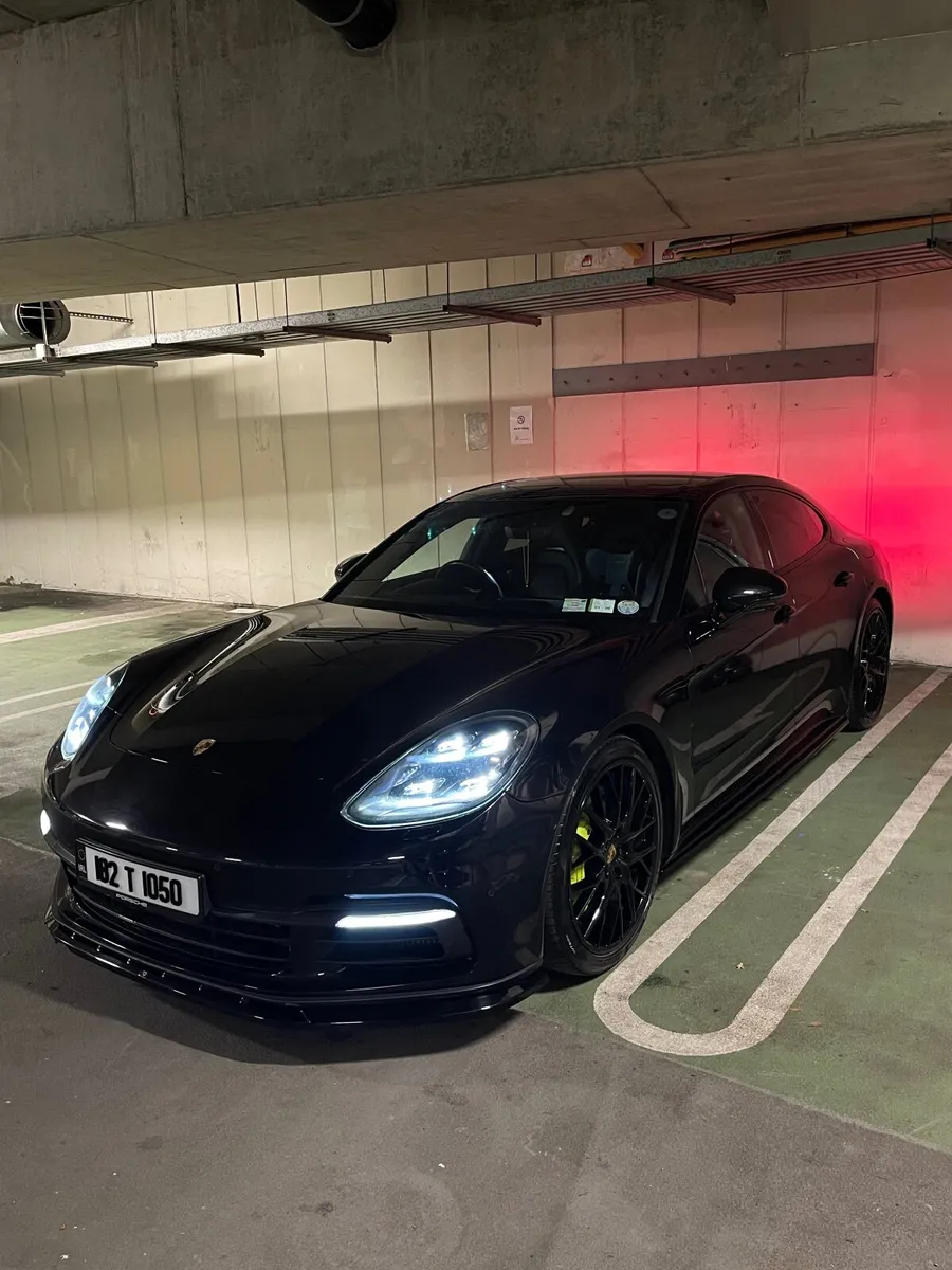 Porsche Panamera 2018 - Image 1