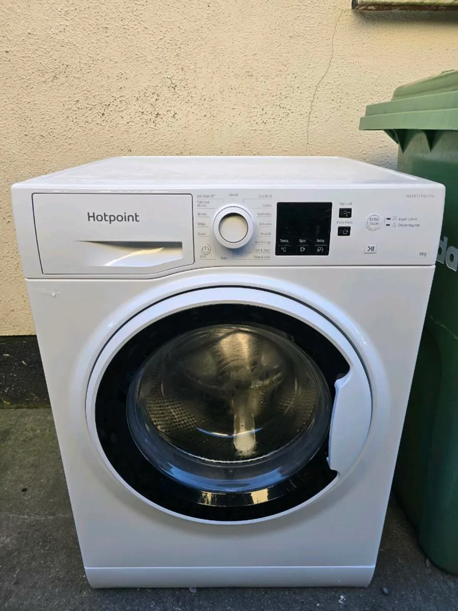 Hotpoint washing machine 9gk working perfect - Image 1