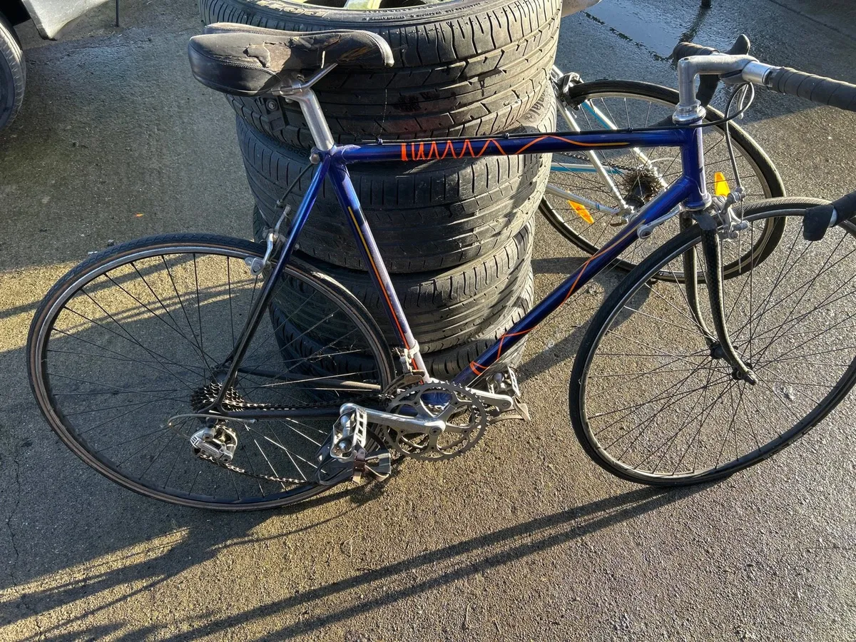 Vintage racing bikes Audi a4 sport - Image 2