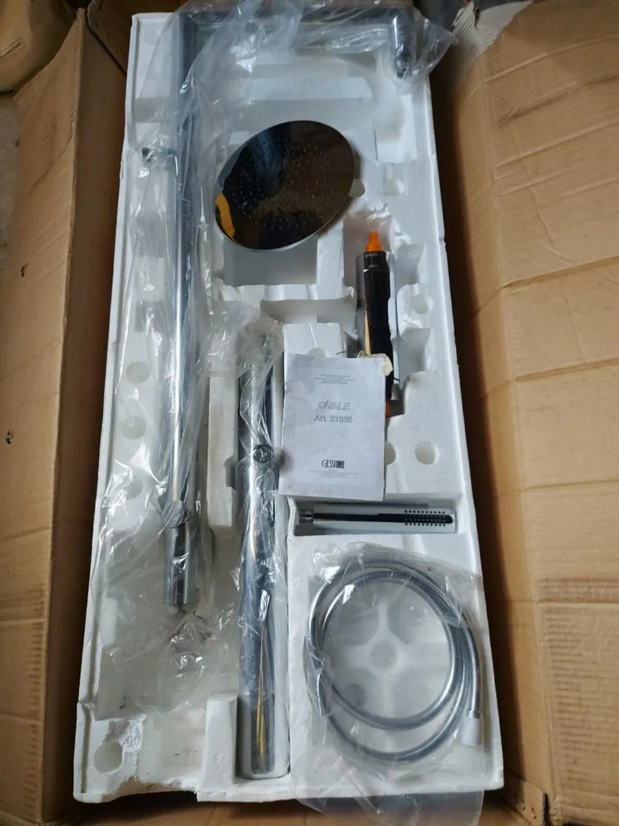 Heavy stainless steel shower - Image 3