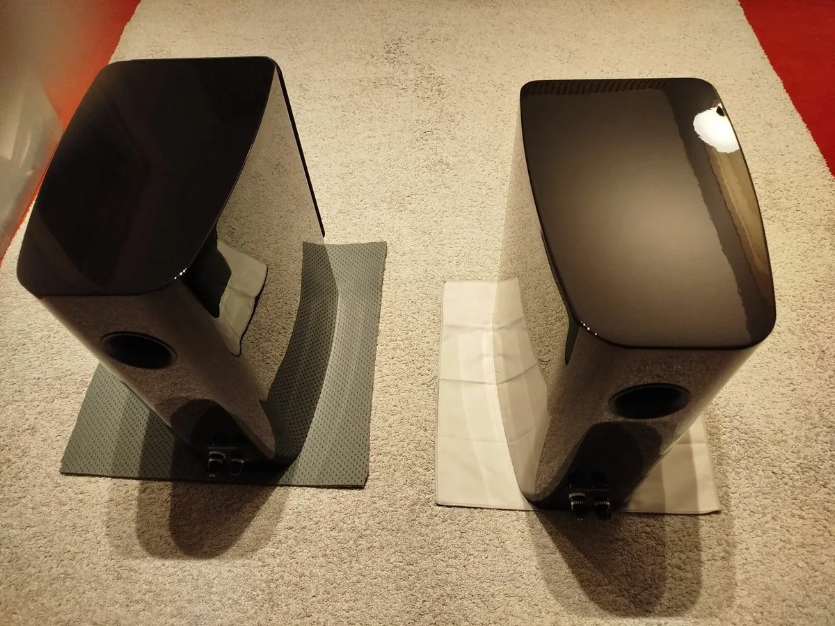 Dynaudio Countour 20i high gloss Black. - Image 3