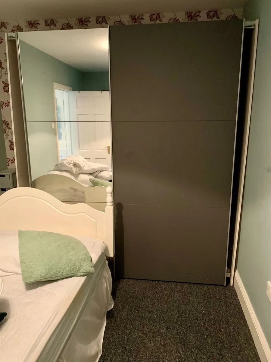Sliderobe Wardrobe - Free to take away asap. - Image 1