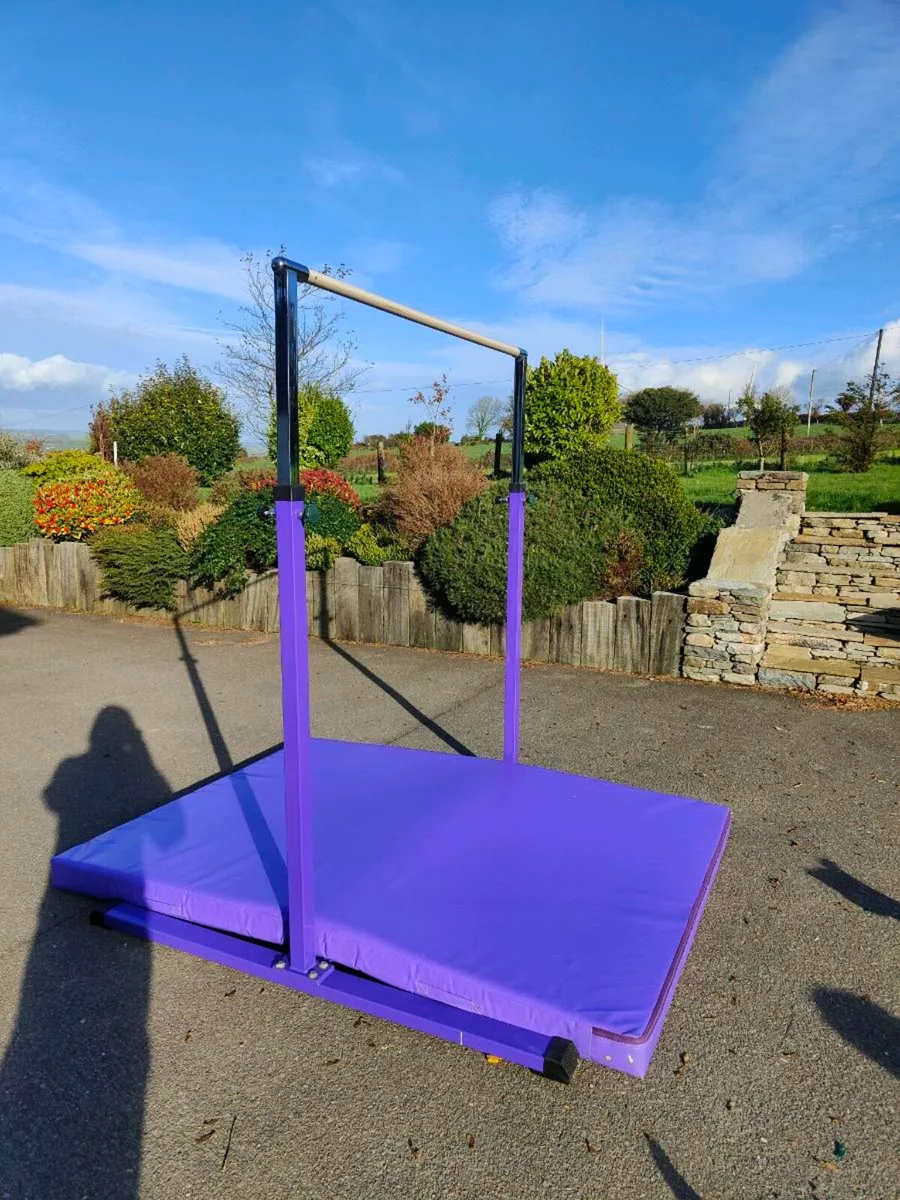 Gymnastics bar - Image 2