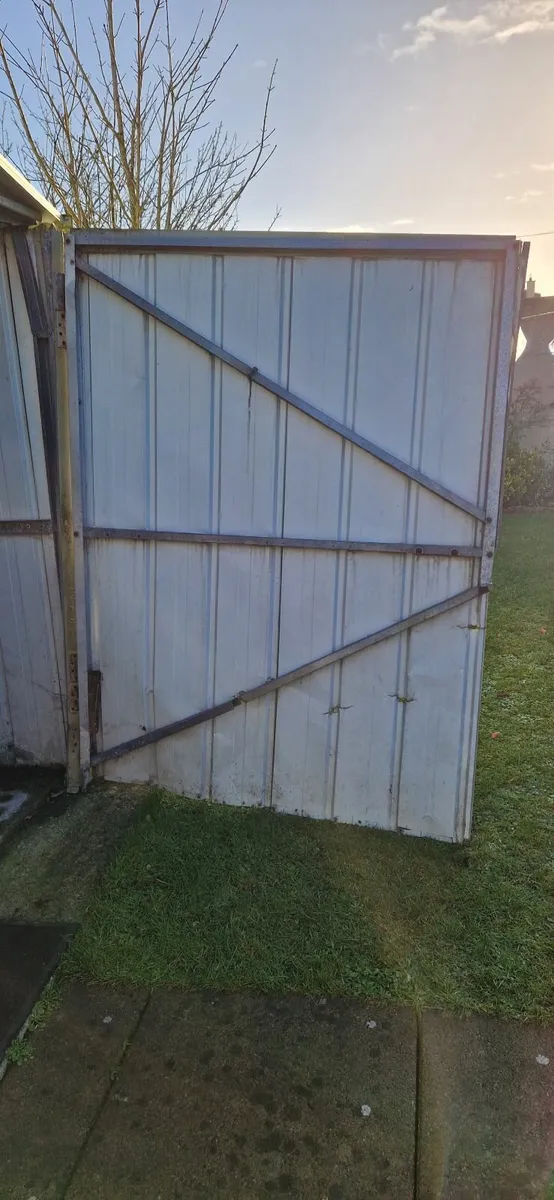 Garden Shed - Image 2