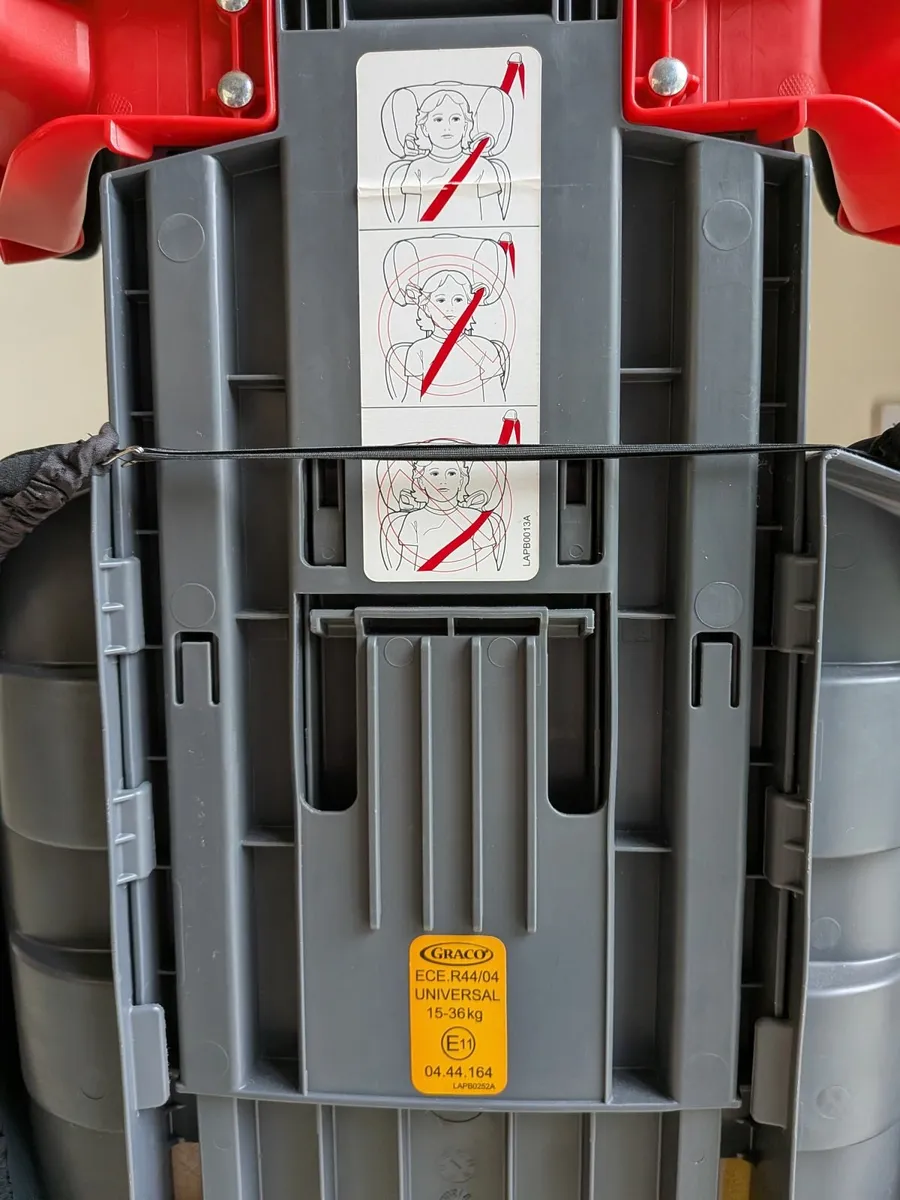 Child car seat - Image 4