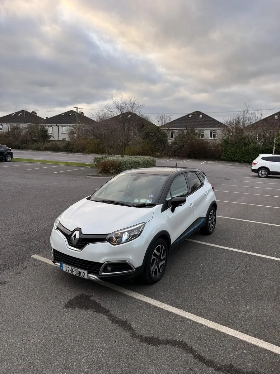 PRICE 9350//Renault Captur 2017 Automatic gearbox - Image 1