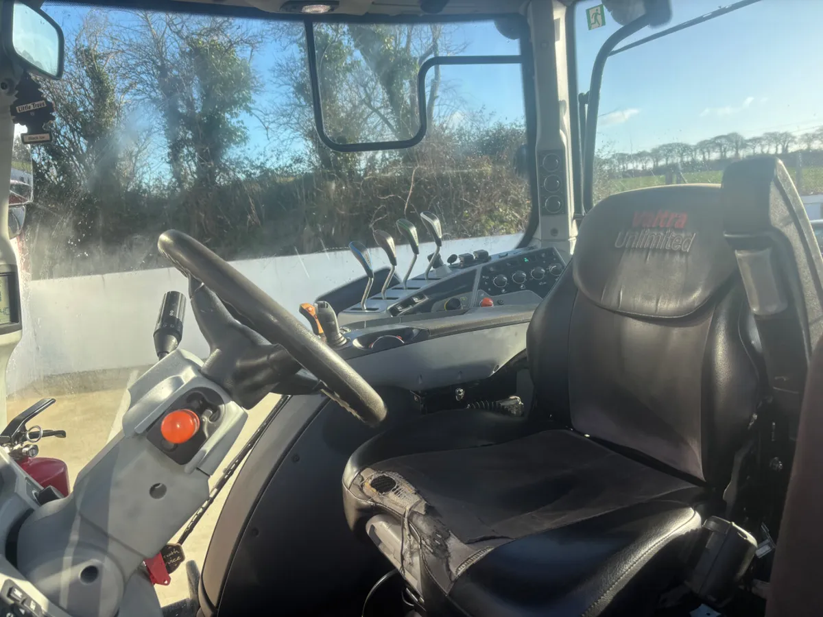 Valtra t234 year 2020 - Image 4