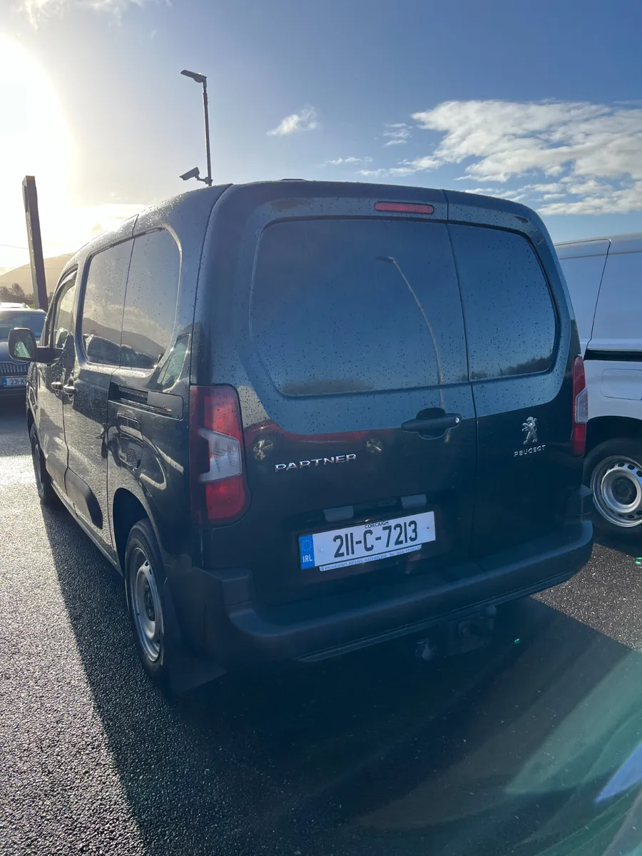 Peugeot Partner 2021 - Image 2