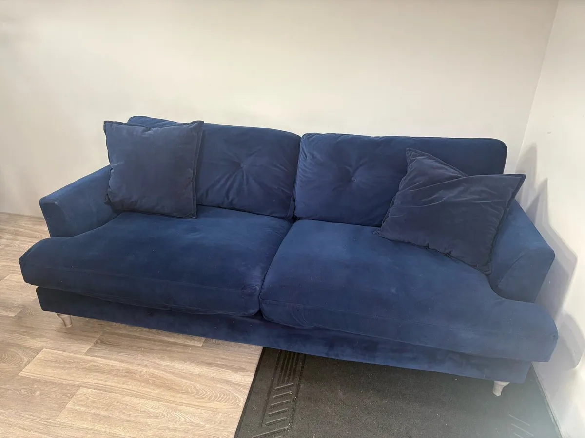 4 seater DFS sofa - Image 2