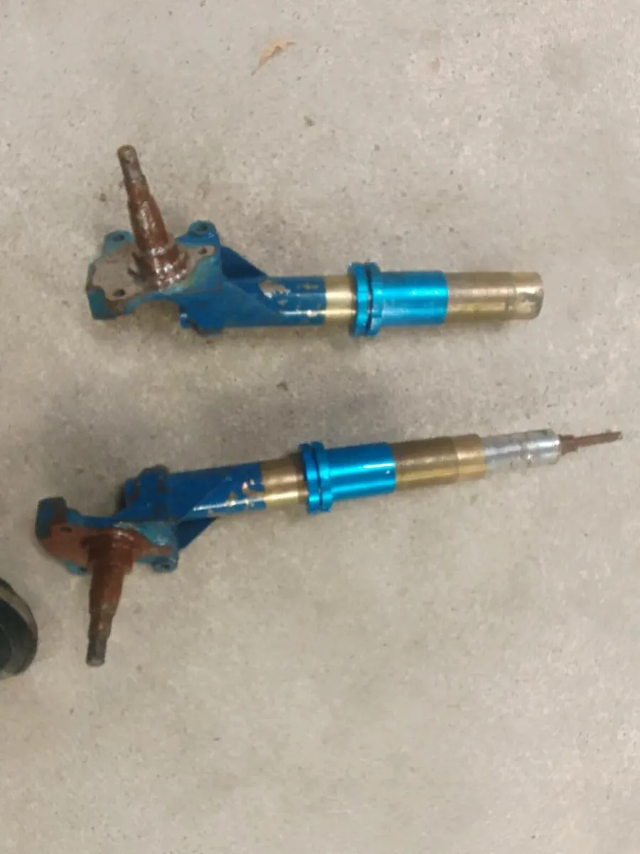 Ford parts - Image 1