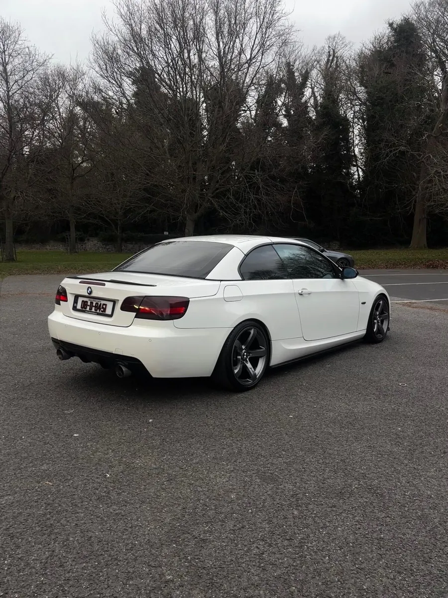 Bmw e93 325i Msport - Image 2