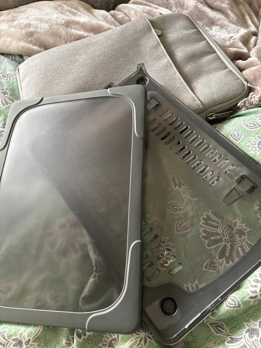 MacBook Pro M1 8GB - Image 3