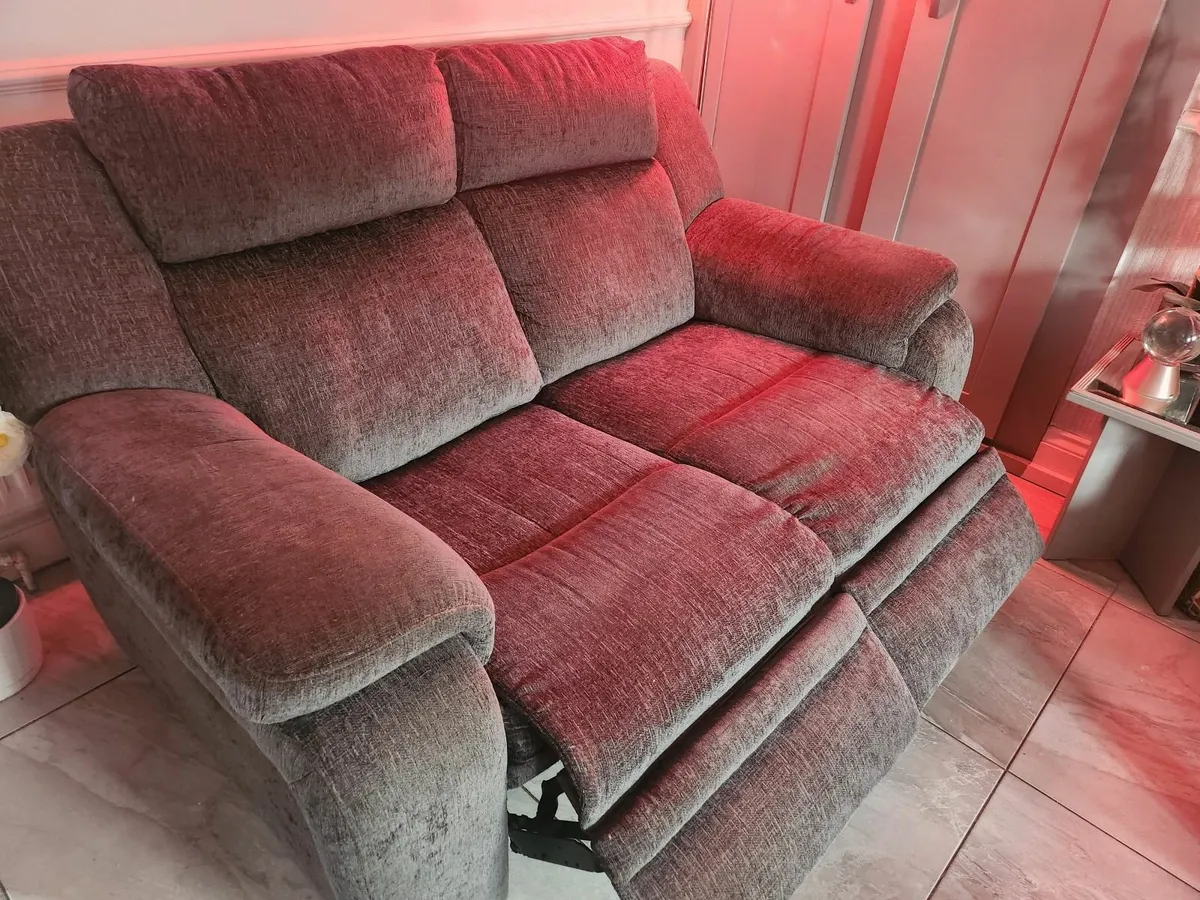 3+2 seater couches - Image 3