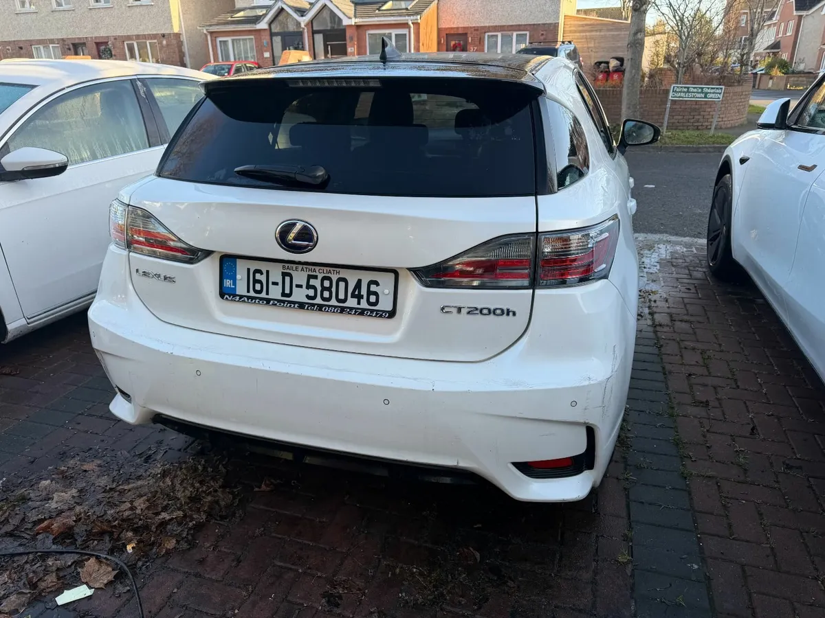 Lexus CT 2016 - Image 2
