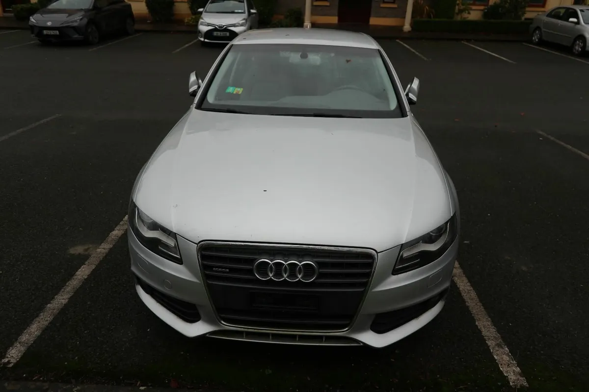 Audi A4 2009 - Image 1