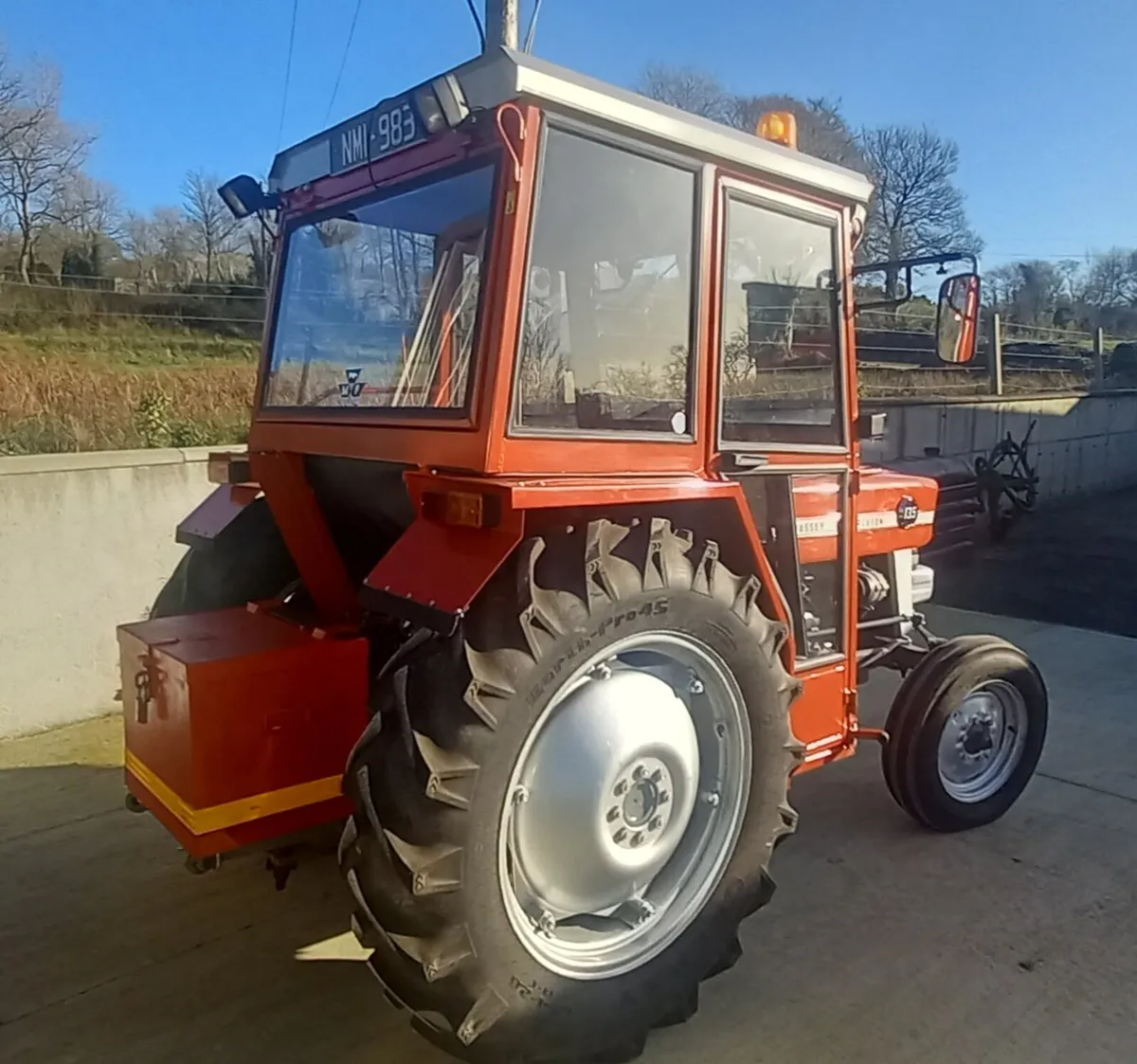 Massey Ferguson 135 - Image 4