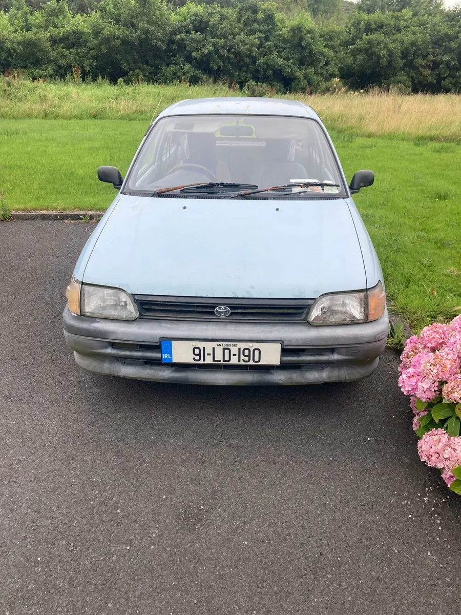 Toyota Starlet - Image 2