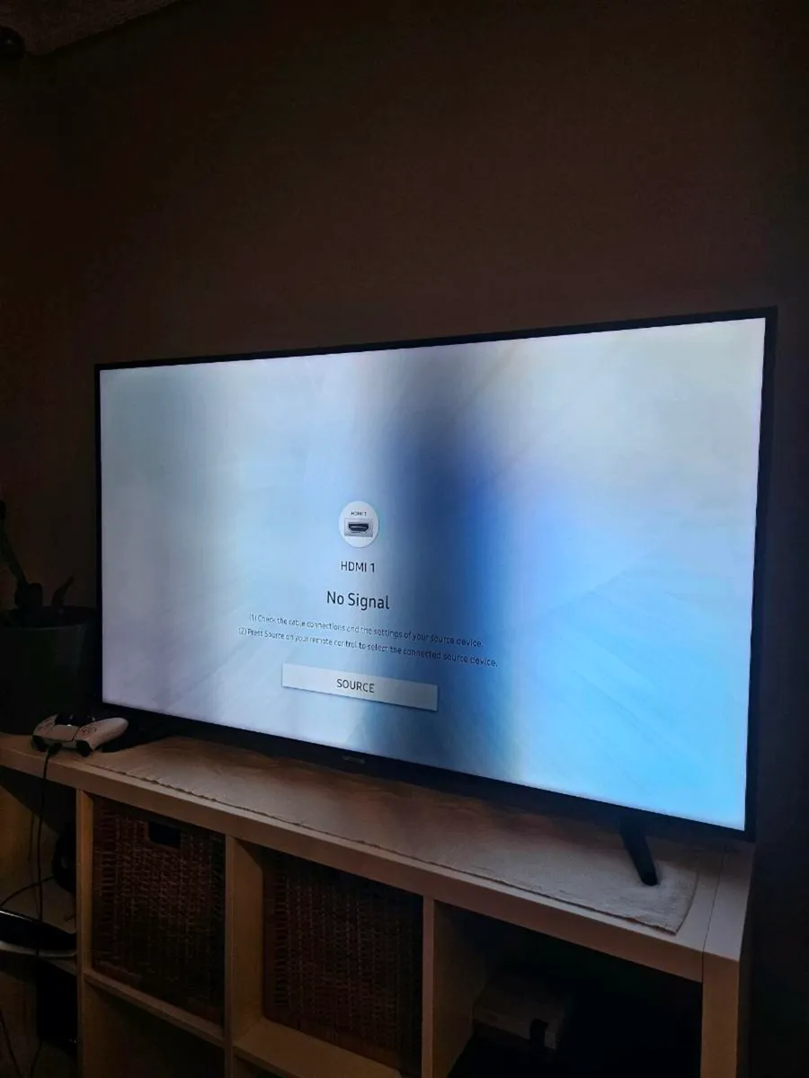 Samsung TV - Image 1