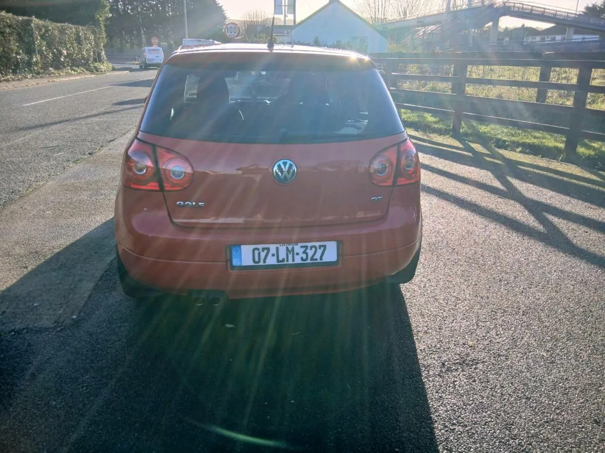 Volkswagen golf - Image 3