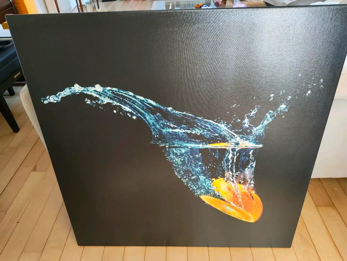 1-off canvas prints - Image 1