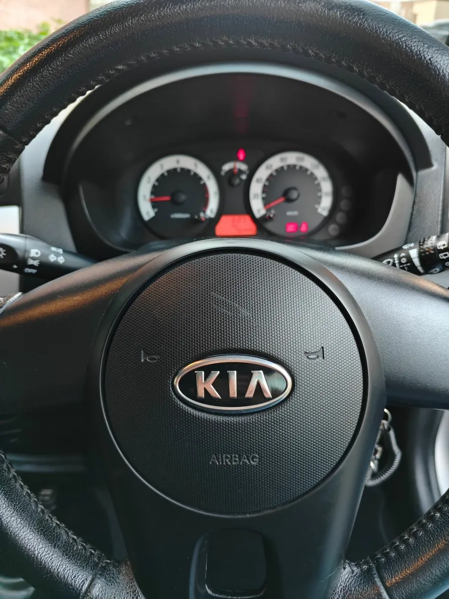 Kia Picanto 2011 - Image 3
