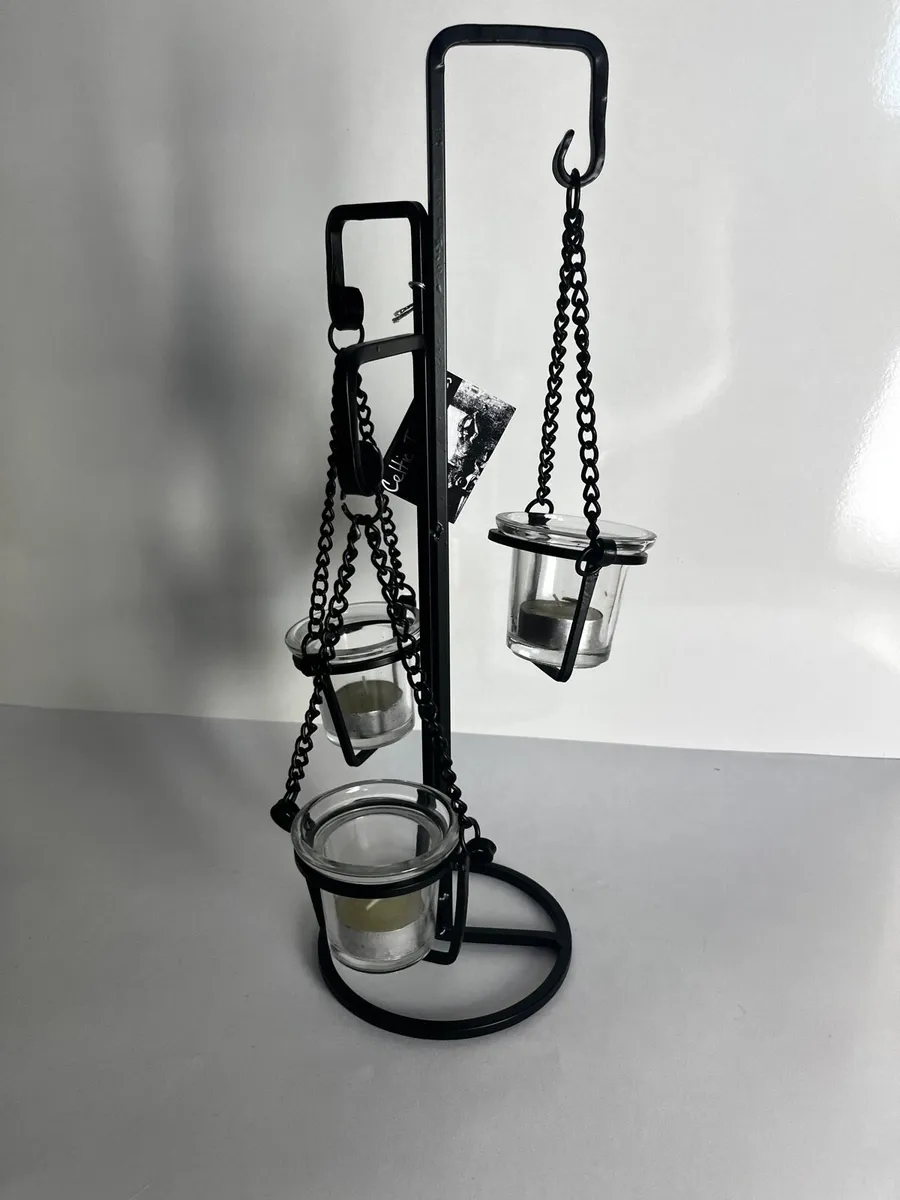Iron candle holder - Image 1