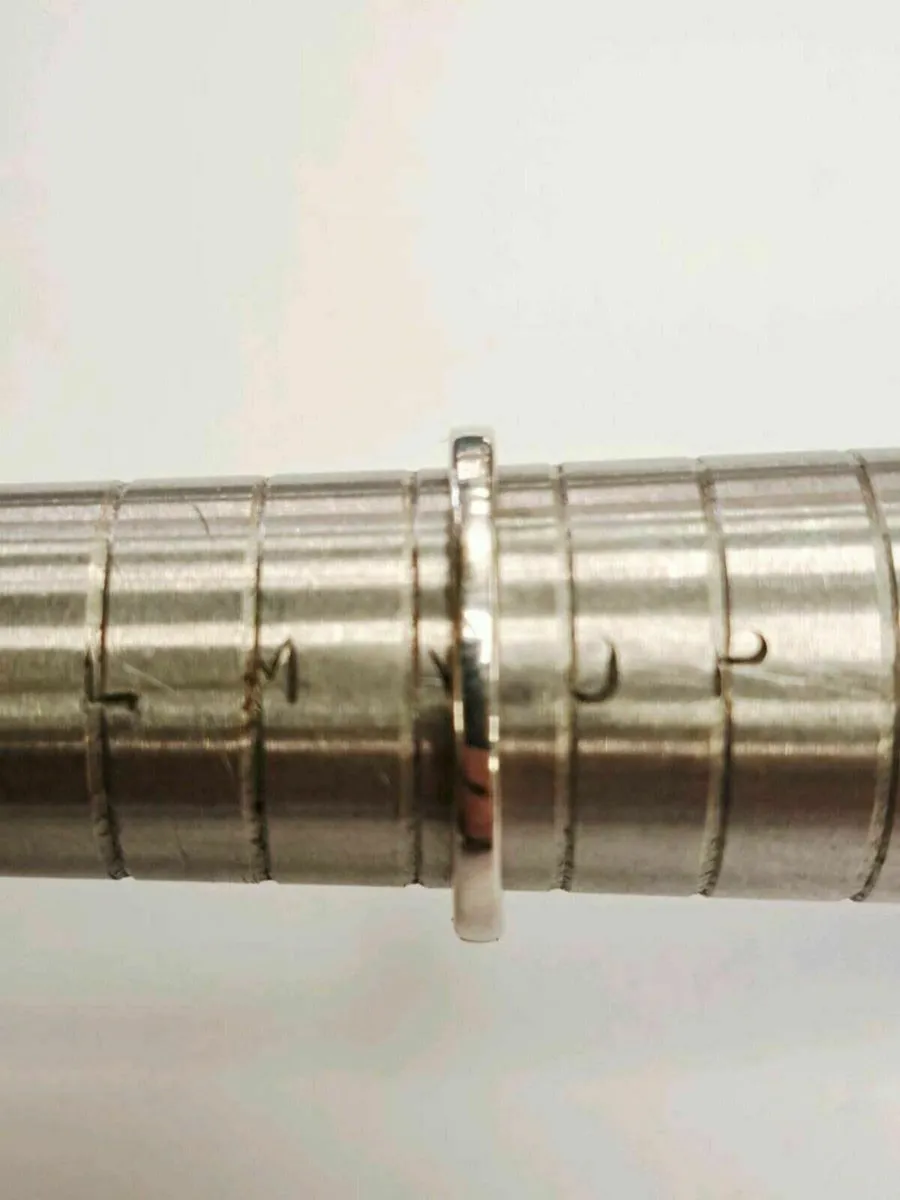 18K White Gold Diamond Ring 18CT - Image 2