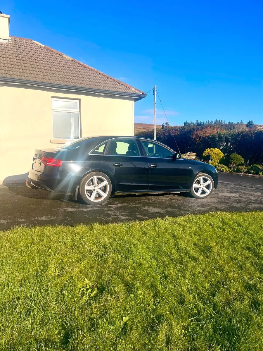 AUDI A4 SLINE - Image 3