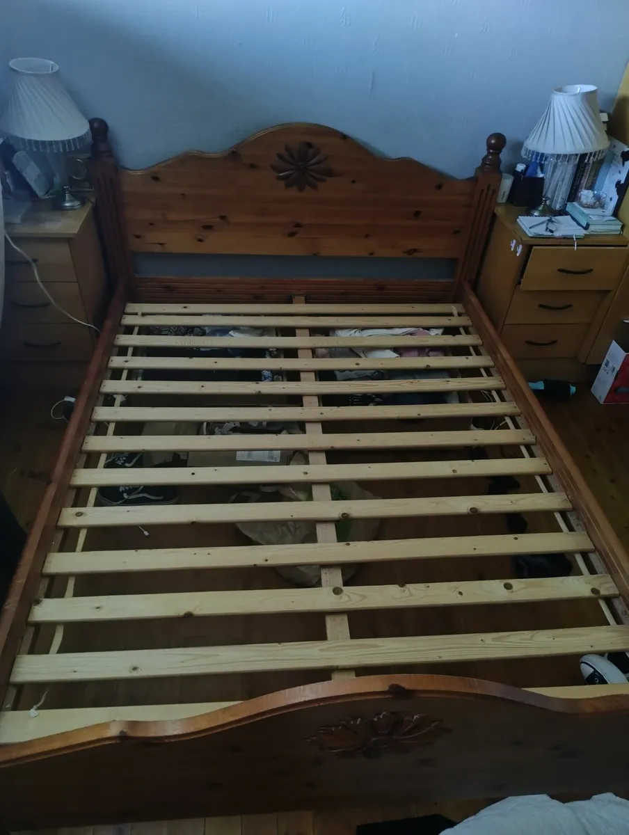 Bed - Image 1