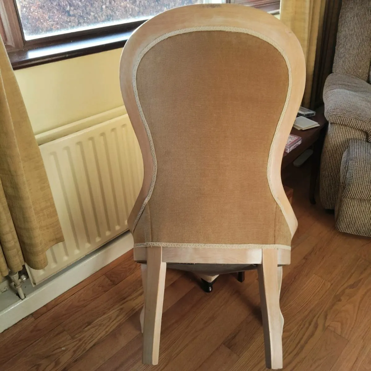 Occasional chair - Image 4