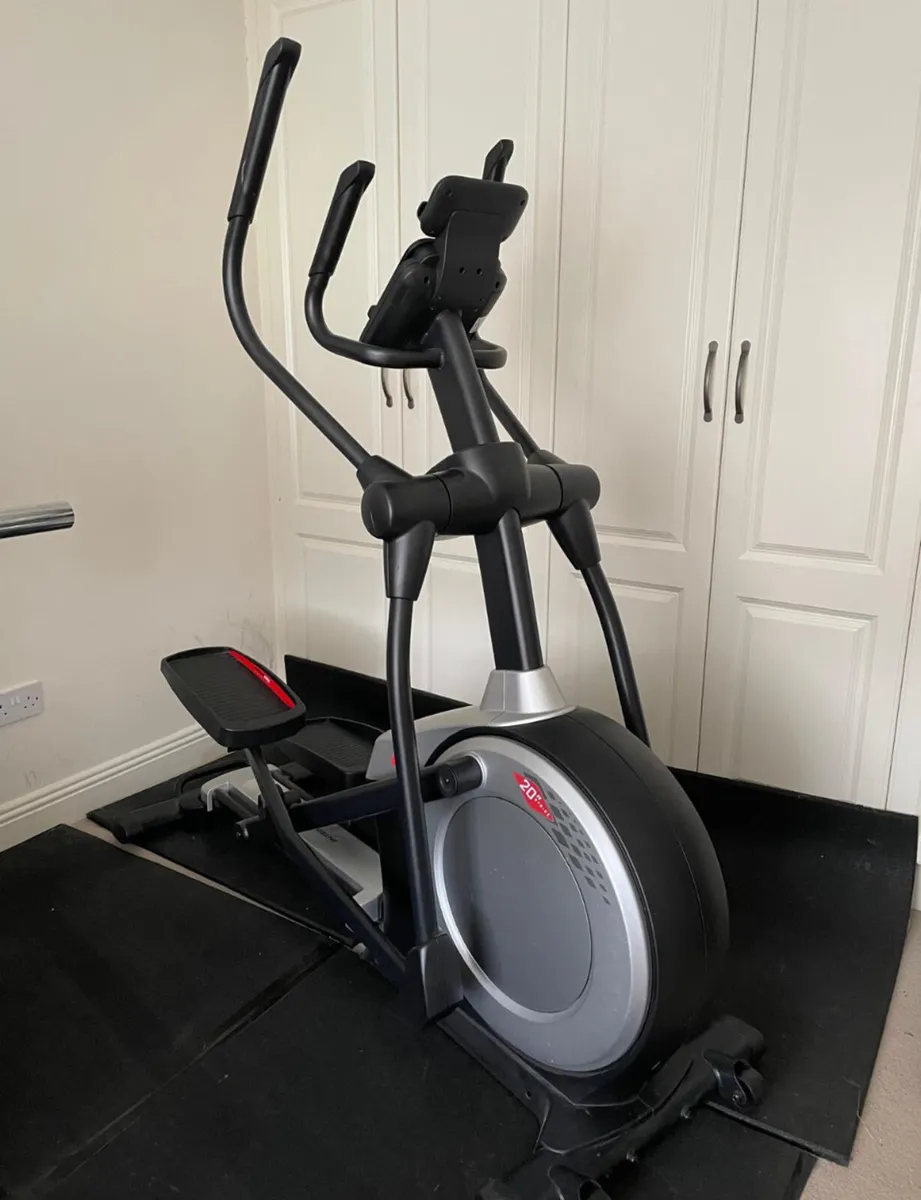 Proform Crosstrainer / Elliptical - Image 1