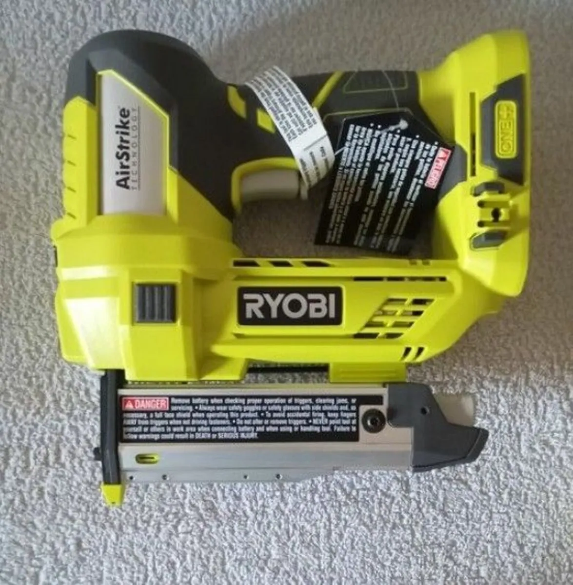 Ryobi 23 gauge Finish Nailer - Image 2