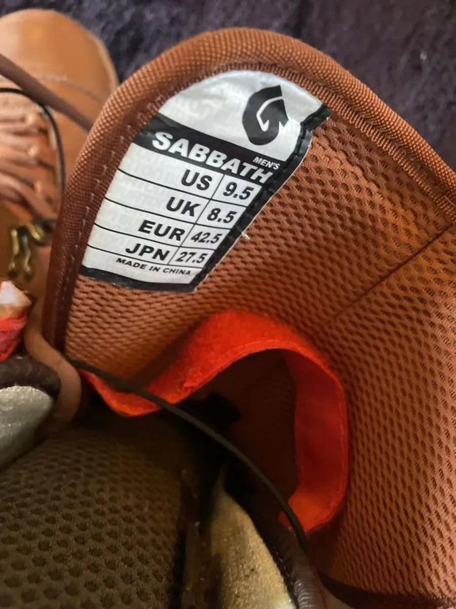 Burton Snowboard Boots - Size 8.5 UK - Image 3