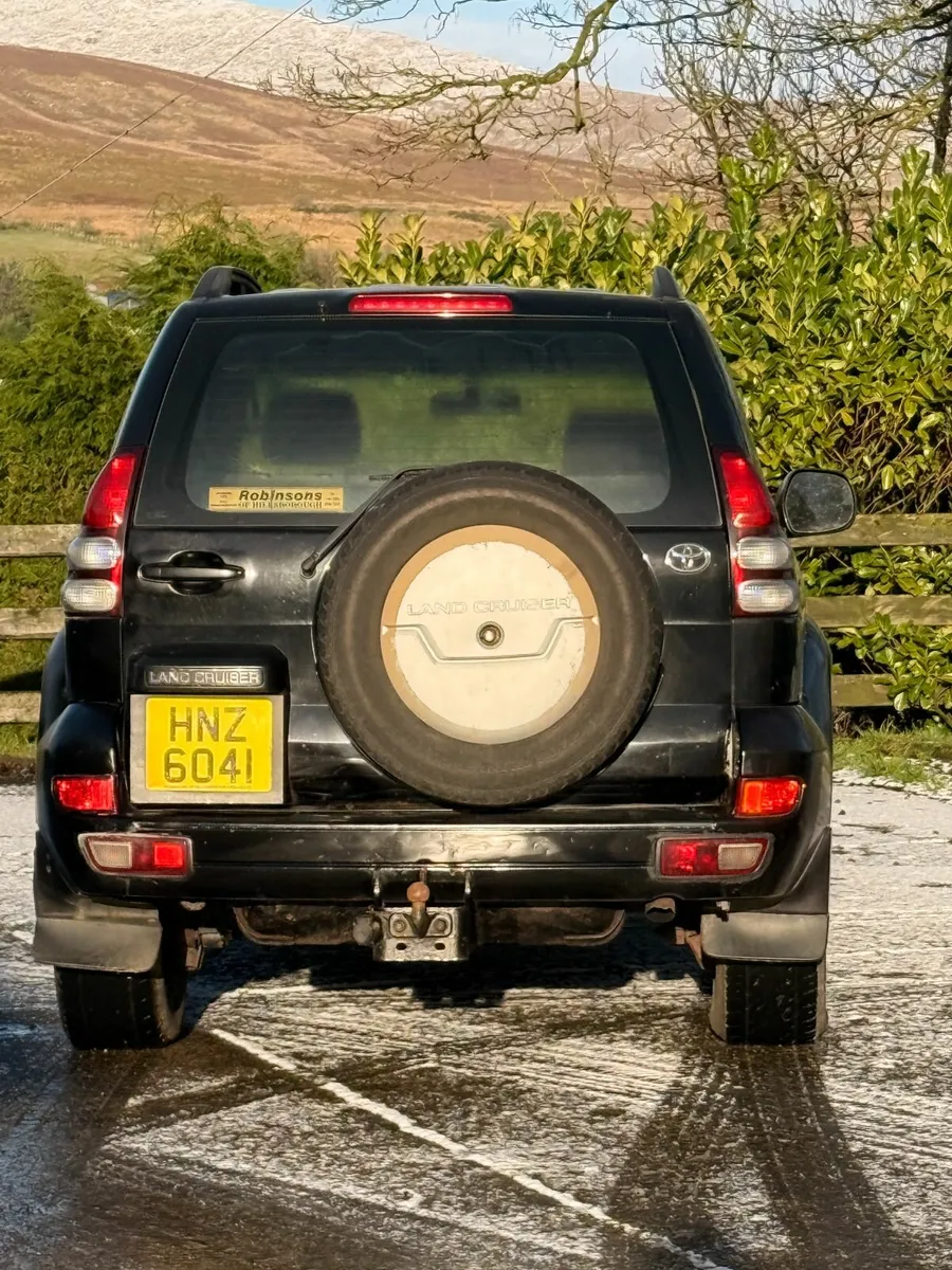 Toyota Land Cruiser 2005 - 11 mo MOT - Image 2
