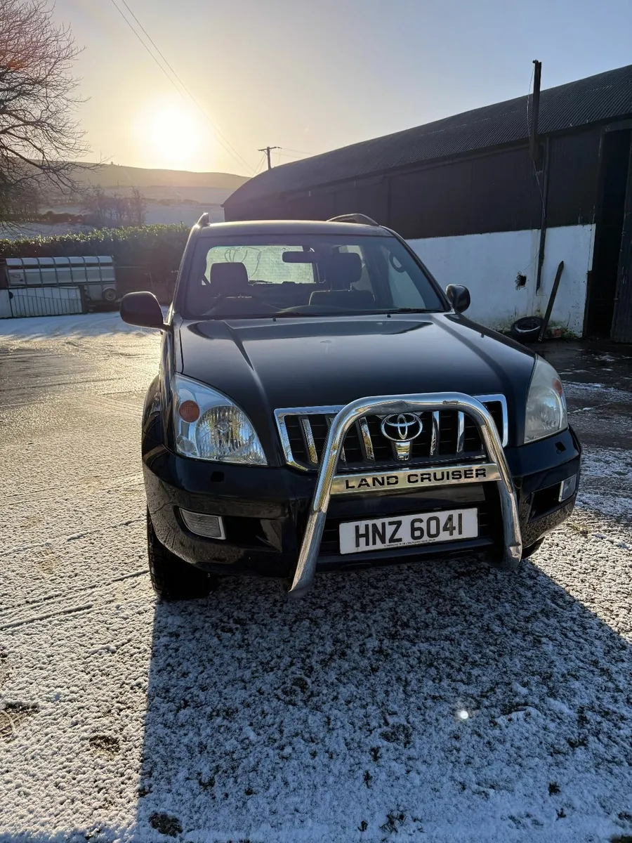 Toyota Land Cruiser 2005 - 11 mo MOT - Image 1