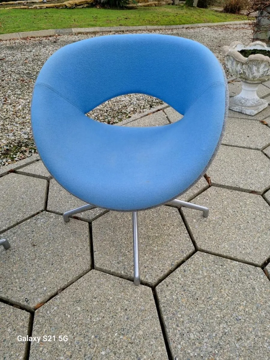 Pair Of Boss Design Reception Chairs - Image 4