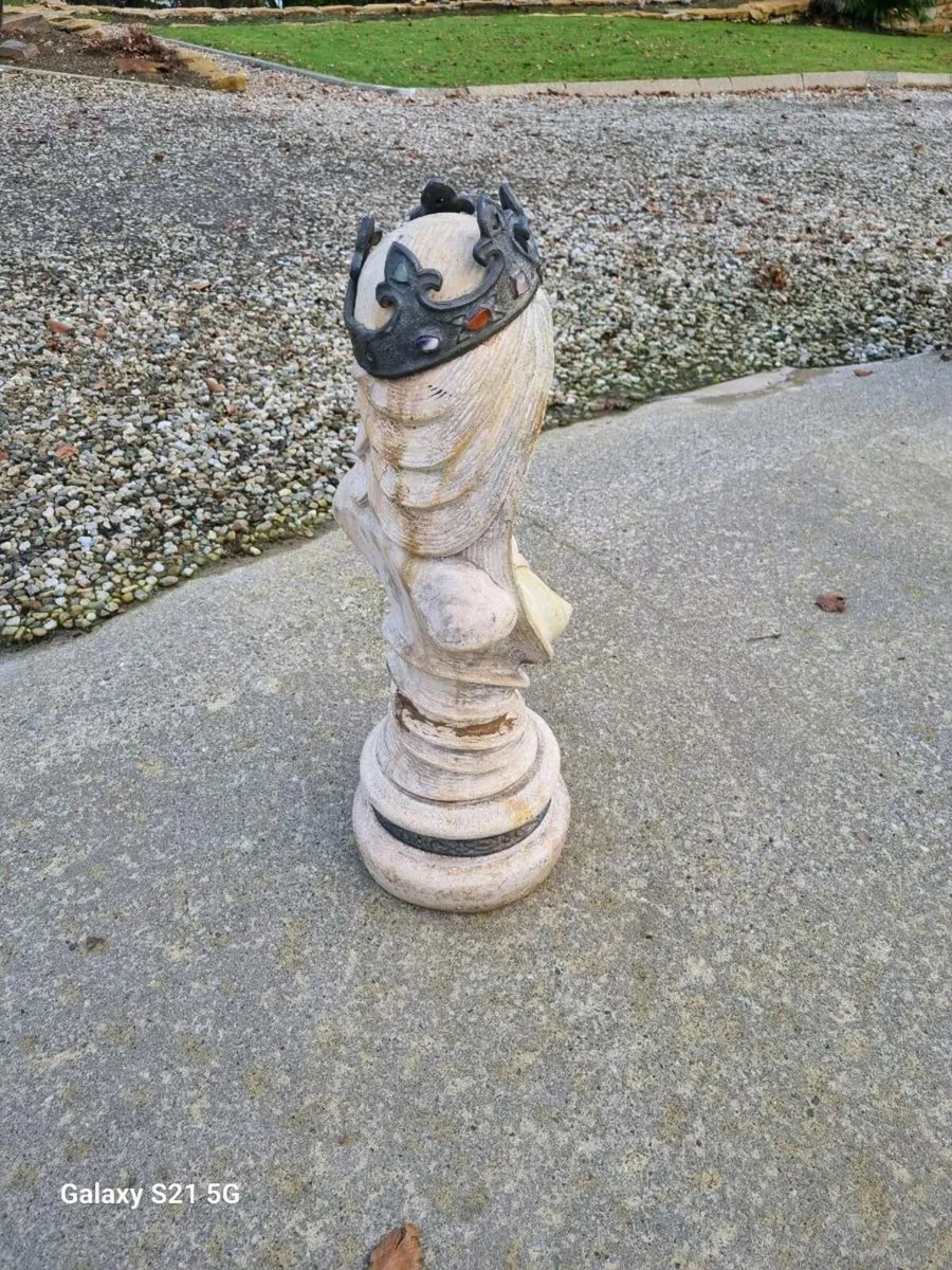 Heavy Stone Bust of Queen Guinevere - Image 4