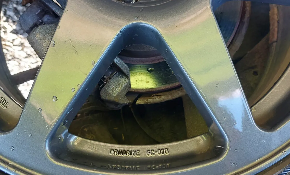 Subaru Impreza 2000 - Image 4