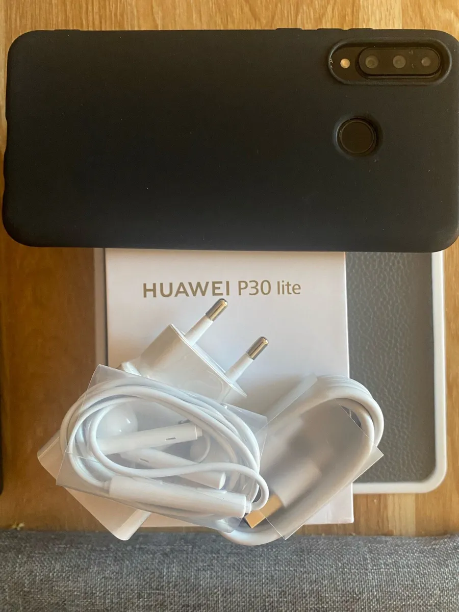 Huawei P30 Lite with new compatible case - Image 2