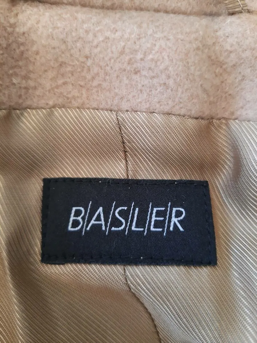 Wool and Cashmere Basler Coat - Image 3