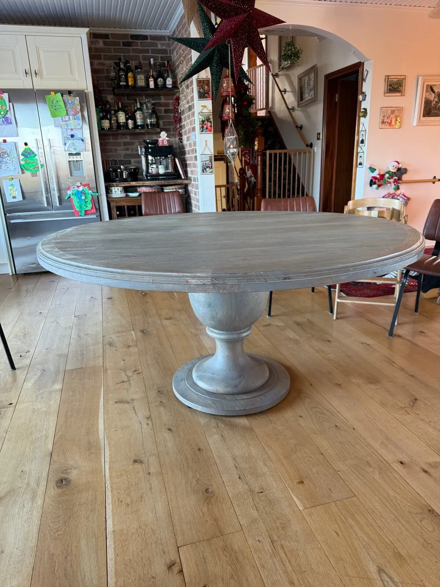 Ashwick 162cm Round Mango Wood Dining Table - Image 1