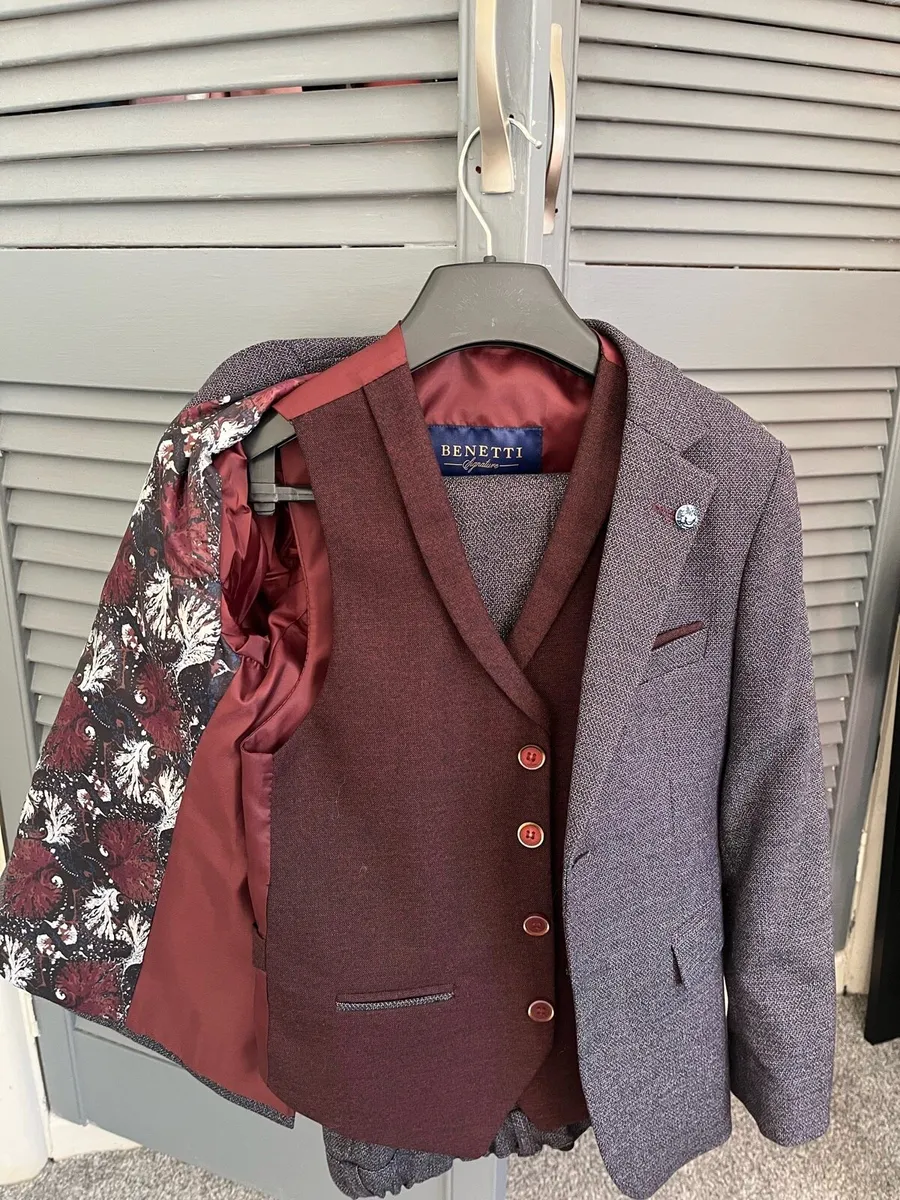 Boys 1st Communion suit - Image 2