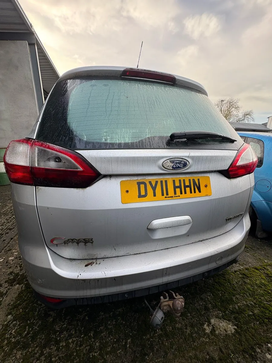 Ford c-max titanium tdci “breaking” 2011 - Image 4