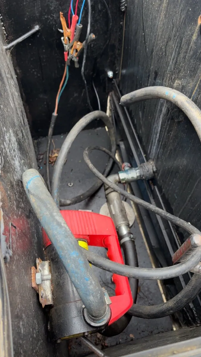 Diesel bowser - Image 3