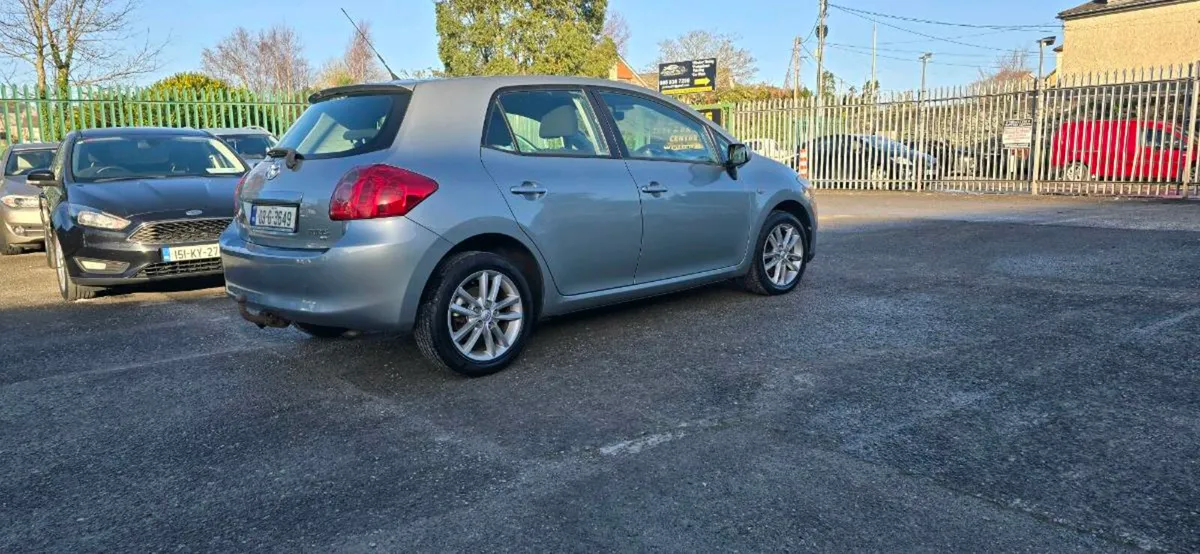 Toyota Auris - Image 3