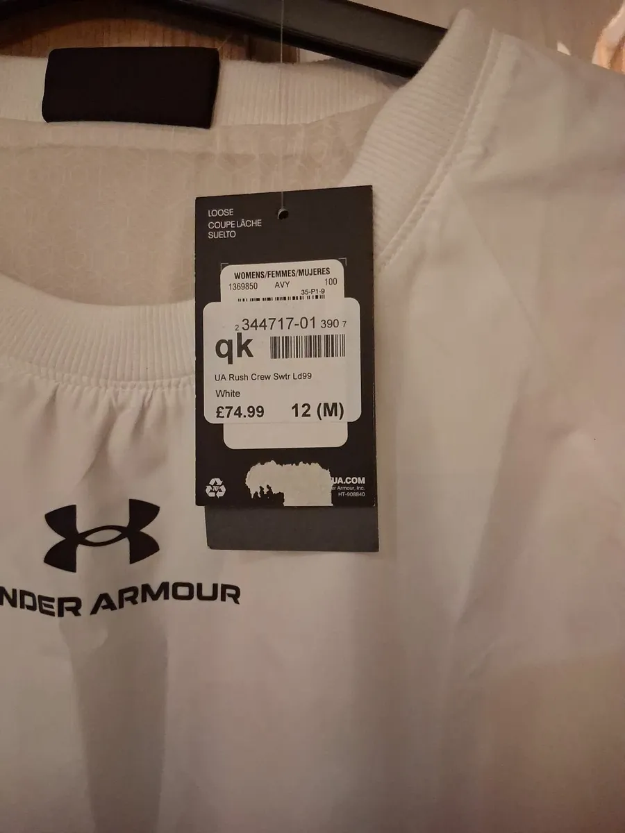 New Under armour Rush crew neck sweater - Image 1