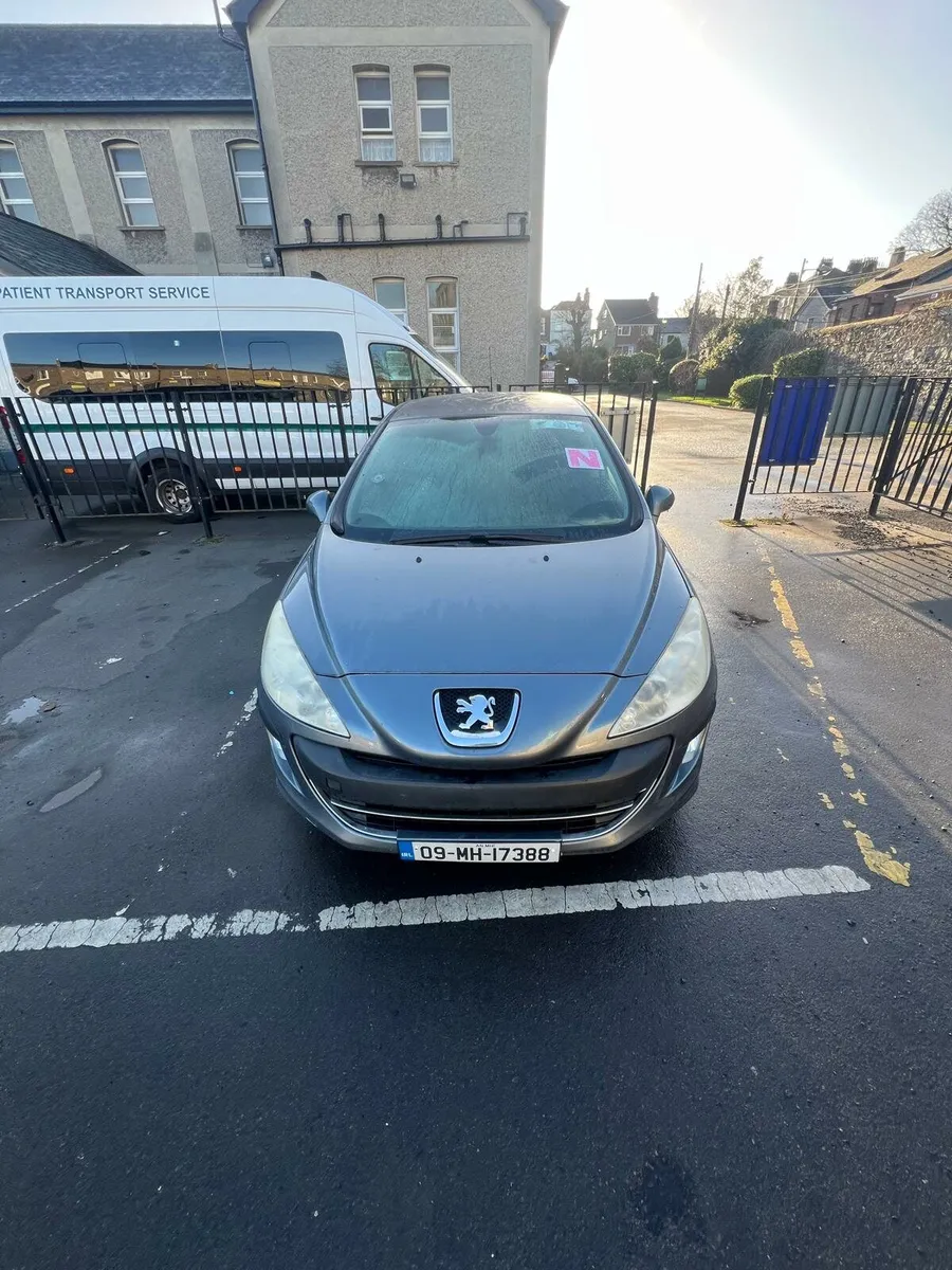 Peugeot 308 2009 - Image 2